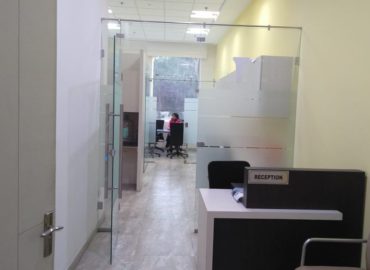 Commercial Office Space in DLF Prime Towers | Commercial Real Estate Agencies in Delhi