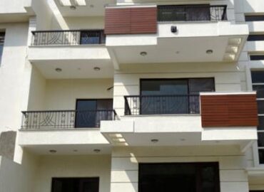 4 BHK Builder Floor for Sale in Sector 14 Faridabad.