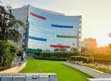 Pre Leased Property in Gurgaon - Pre Leased Property in Unitech Commercial Tower 2